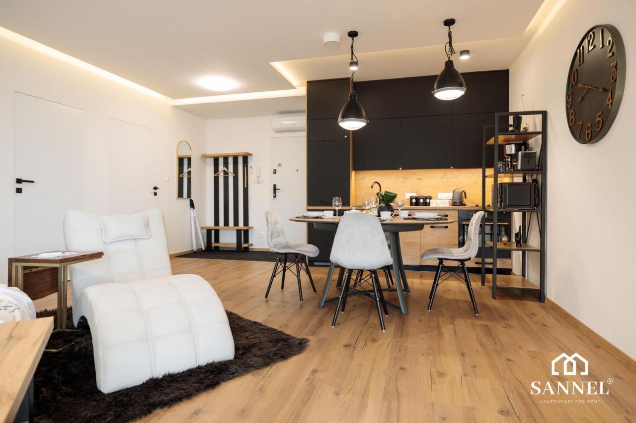 Apartament Prestige Z Dostepem Do Basenow,Strefy Saun,Jacuzzi - Pinea Apartments Pobierowo-Sannel Apartments For Rent מראה חיצוני תמונה