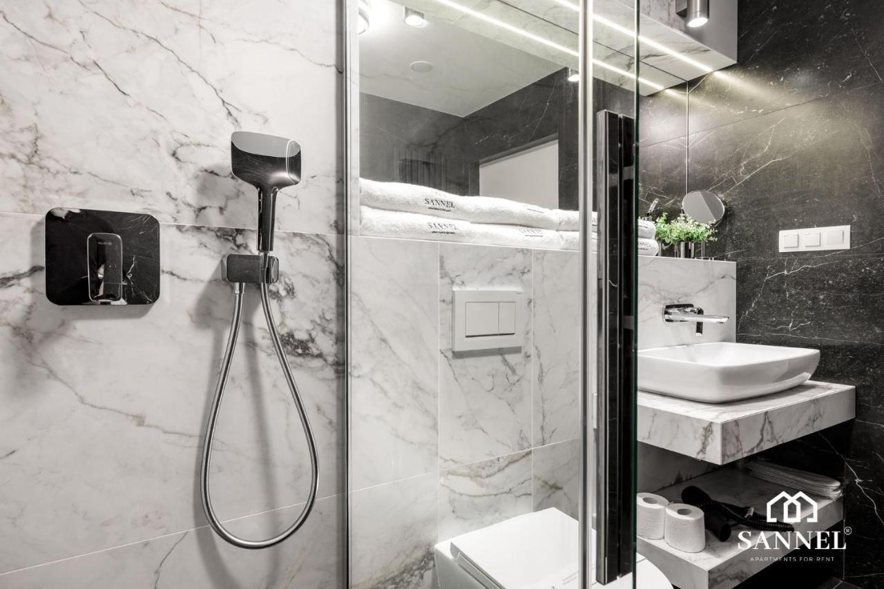 Apartament Prestige Z Dostepem Do Basenow,Strefy Saun,Jacuzzi - Pinea Apartments Pobierowo-Sannel Apartments For Rent מראה חיצוני תמונה