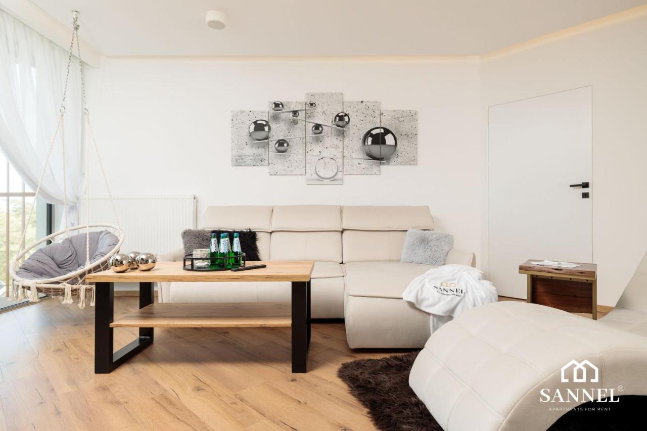 Apartament Prestige Z Dostepem Do Basenow,Strefy Saun,Jacuzzi - Pinea Apartments Pobierowo-Sannel Apartments For Rent מראה חיצוני תמונה